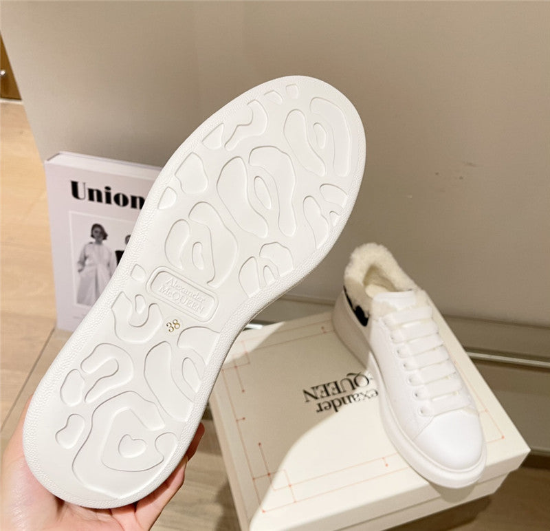High Quality Luxury Alexander McQueen White Sneakers Womens – Style 35459 product detail