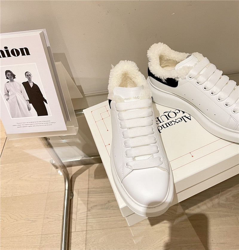 High Quality Luxury Alexander McQueen White Sneakers Womens – Style 35459 product detail