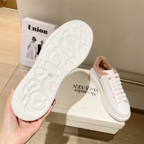 High Quality Luxury Alexander McQueen Sneakers Womens product detail