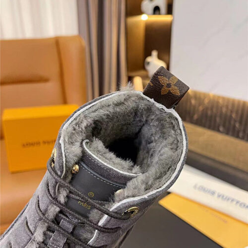 High Quality Luxury Louis Vuitton Sports Boots – Style 80803 product detail