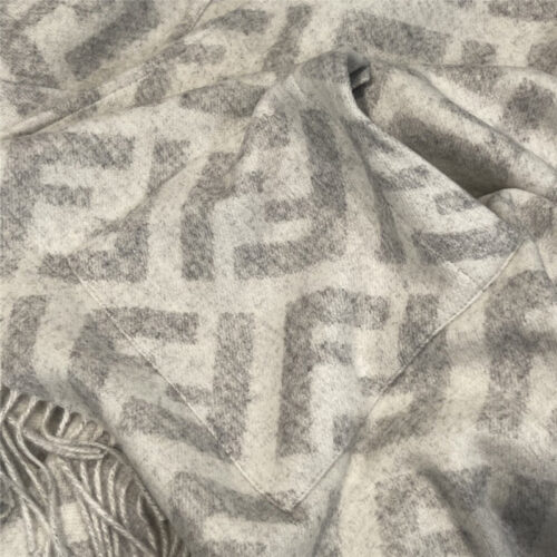 High Quality Luxury Fendi FF Cashmere Hooded Cloak product detail