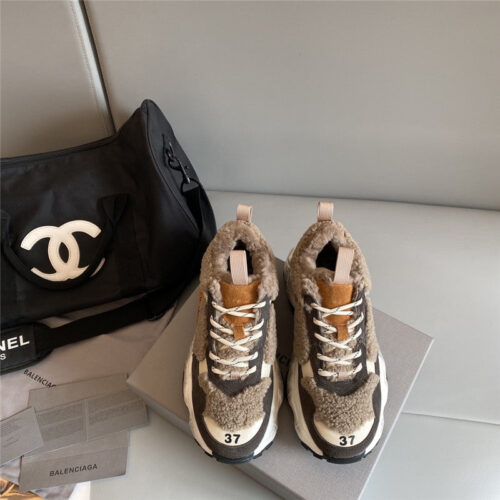 High Quality Luxury Balenciaga Wool Sneaker Womens alternate view