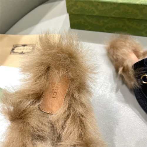 High Quality Luxury Gucci Classic Wool Slippers – Style 39699 product detail