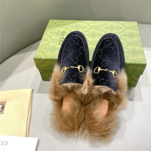 High Quality Luxury Gucci Classic Wool Slippers – Style 39699 product detail