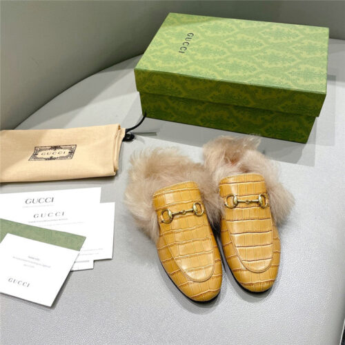 High Quality Luxury Gucci Classic Wool Slippers – Style 70771