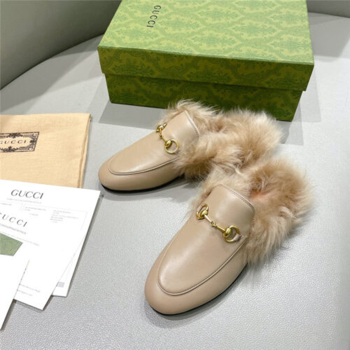 High Quality Luxury Gucci Classic Wool Slippers – Style 72467 product detail