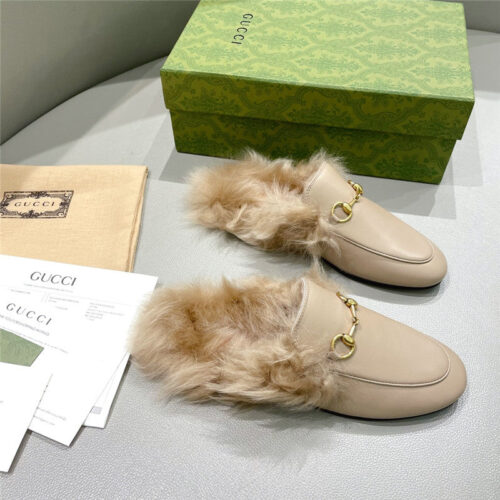 High Quality Luxury Gucci Classic Wool Slippers – Style 72467