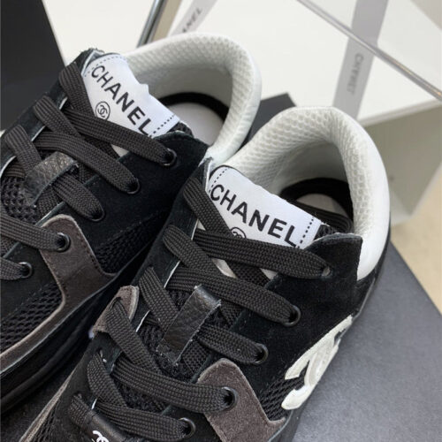 High Quality Luxury Chanel Cc Logo Runner Sneaker product detail