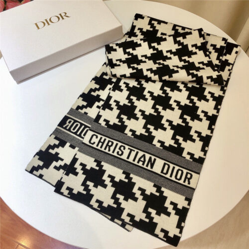 High Quality Luxury Dior 30 Montaigne Scarfs product detail