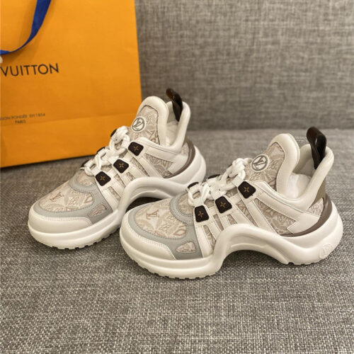 High Quality Luxury Louis Vuitton Archlight Sneaker Womens alternate view