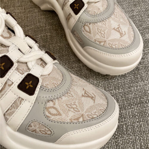 High Quality Luxury Louis Vuitton Archlight Sneaker Womens product detail