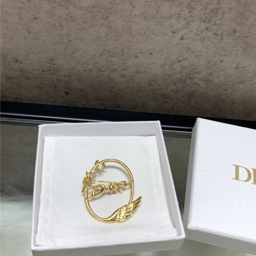 High Quality Luxury Dior D Letter Brooch – Style 50676