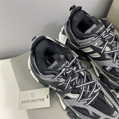 High Quality Luxury Balenciaga Track 3.0 Sneakers Womens – Style 99075 product detail