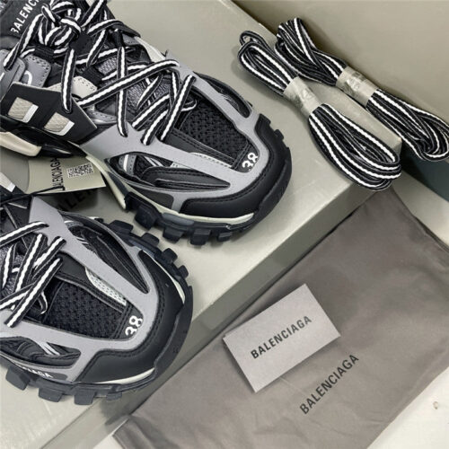 High Quality Luxury Balenciaga Track 3.0 Sneakers Womens – Style 99075 product detail