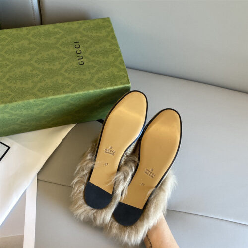 High Quality Luxury Gucci 100 Princetown Fur Slippers product detail