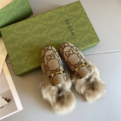 High Quality Luxury Gucci 100 Princetown Fur Slippers product detail