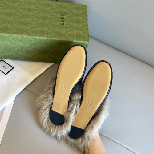 High Quality Luxury Gucci 100 Princetown Fur Slippers – Style 82899 product detail