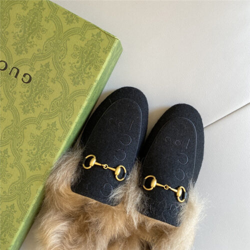 High Quality Luxury Gucci 100 Princetown Fur Slippers – Style 82899 product detail