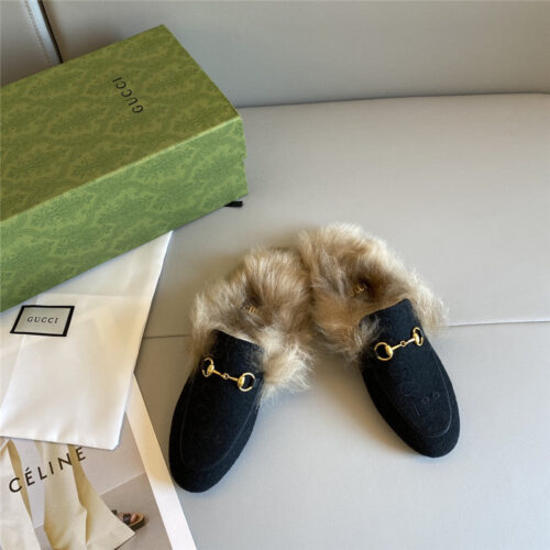 High Quality Luxury Gucci 100 Princetown Fur Slippers – Style 82899 product detail
