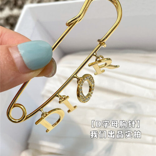 High Quality Luxury Dior Brooch product detail