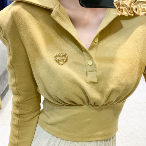 High Quality Luxury Dior D Letter Brooch alternate view