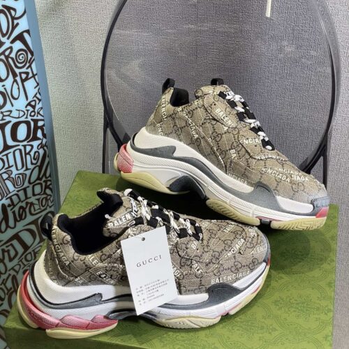High Quality Luxury Gucci X Balenciaga Triple S Sneakers – Style 08579 alternate view