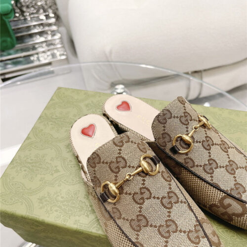 High Quality Luxury Gucci Beige GG Princetown Slippers product detail