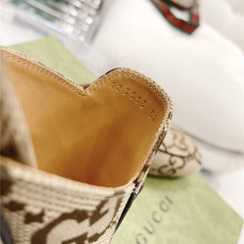 High Quality Luxury Gucci Beige GG Princetown Slippers – Style 38195 product detail