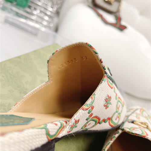 High Quality Luxury Gucci Horsebit Half Slippers – Style 81043 product detail