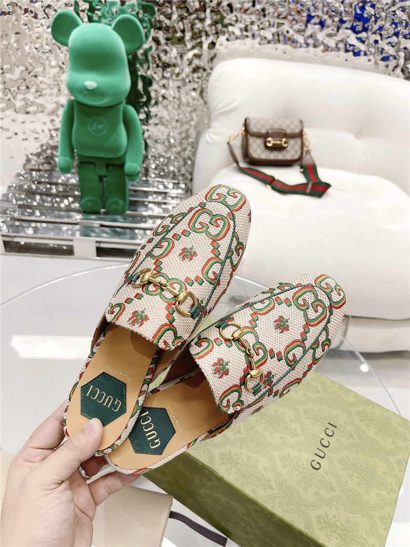 High Quality Luxury Gucci Horsebit Half Slippers – Style 81043 product detail