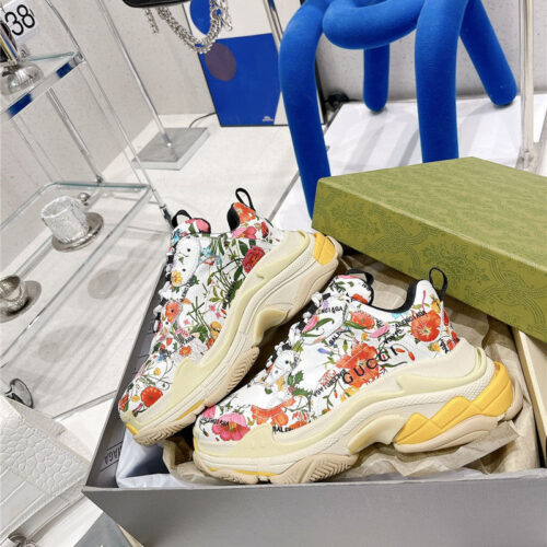 High Quality Luxury Gucci X Balenciaga Triple S Sneakers – Style 05187 alternate view