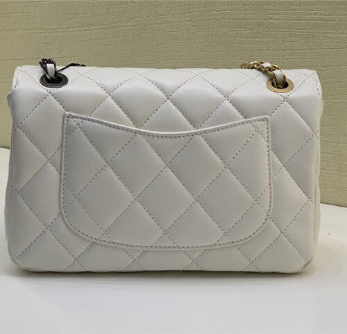 High Quality Luxury Chanel Badge CF Metal Decorative Chain Bag Large – Style 46897 alternate view