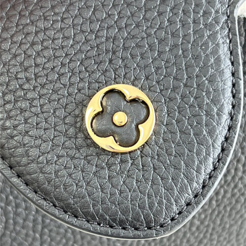 High Quality Luxury Louis Vuitton Capucines Small Taurillon Leather Bag product detail