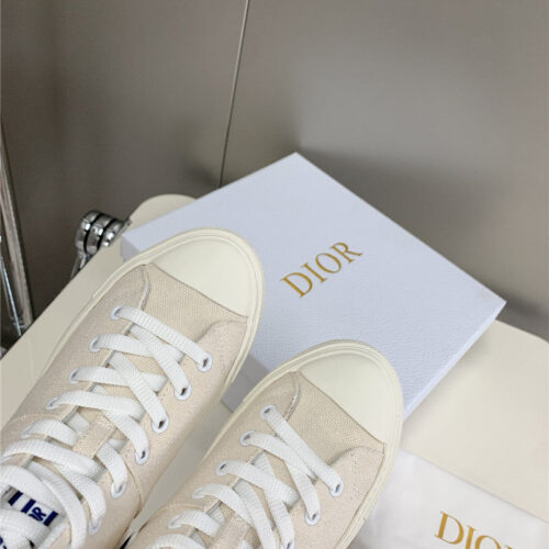 High Quality Luxury Dior High Top Sneakers Womens – Style 88486 product detail