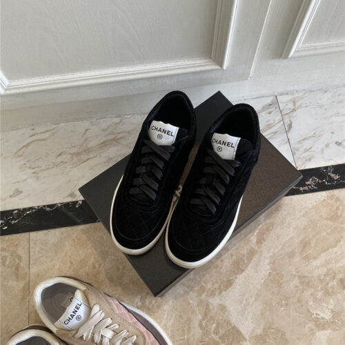 High Quality Luxury Chanel Classic Diamond Suede Sneakers – Style 82726 product detail