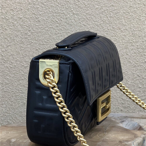 High Quality Luxury Fendi Classic Embossed Baguette Bag alternate view
