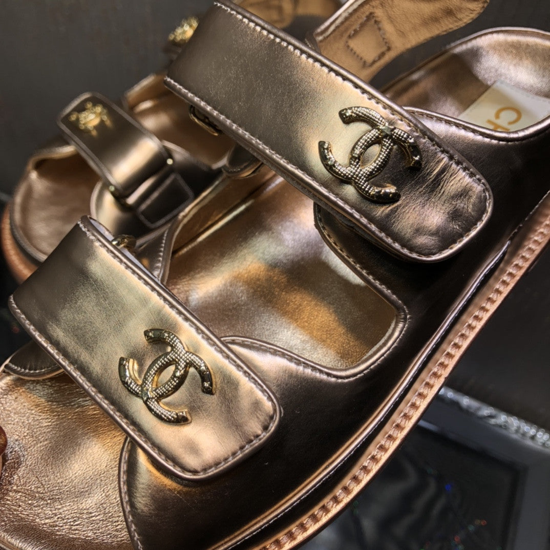 High Quality Luxury Chanel Platform Beach Sandals product detail