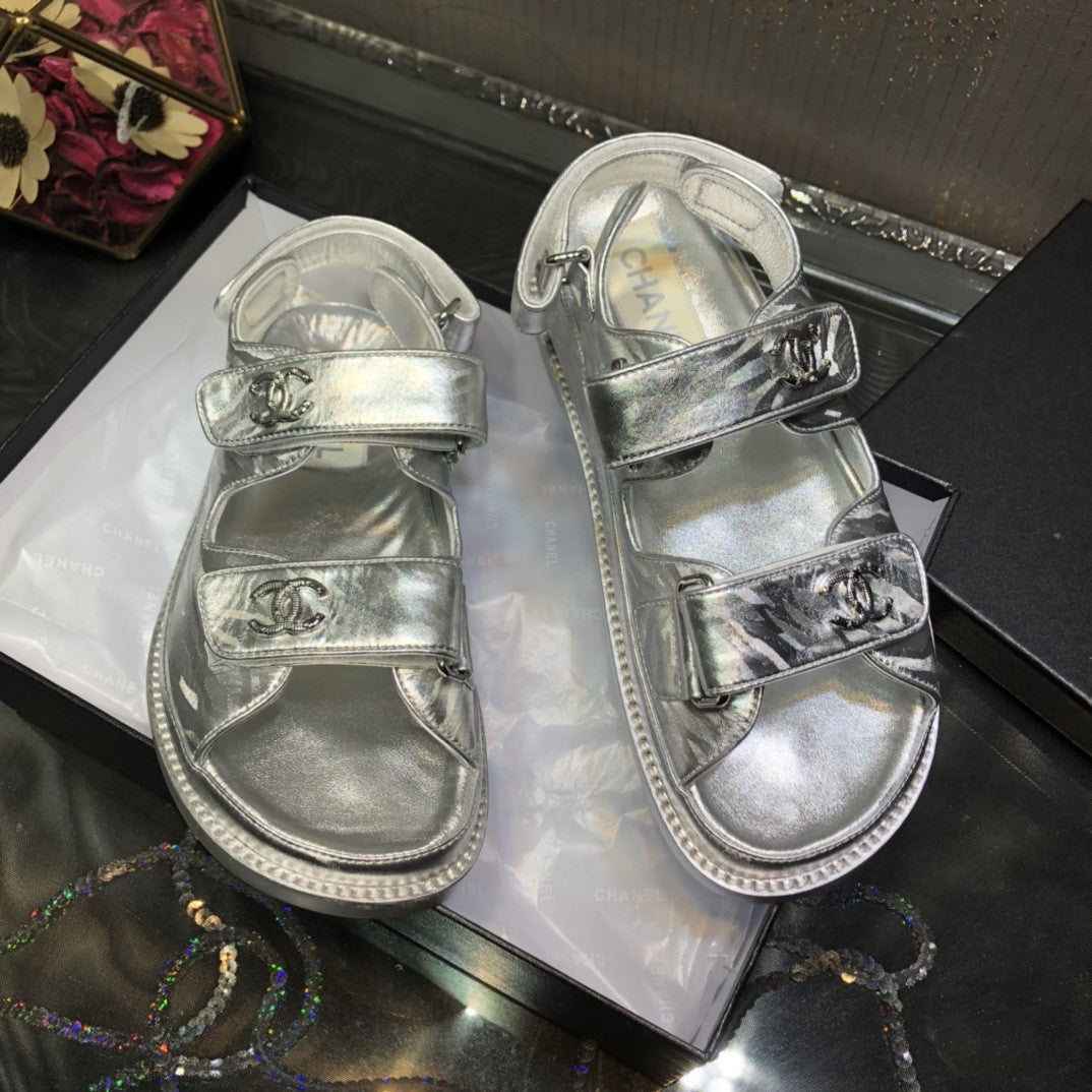 High Quality Luxury Chanel Platform Beach Sandals – Style 93734 product detail