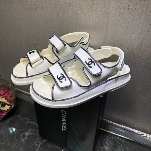 High Quality Luxury Chanel Platform Beach Sandals – Style 24806