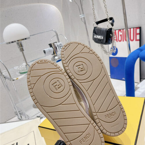 High Quality Luxury Fendi Match Sneaker Womens – Style 39539 product detail
