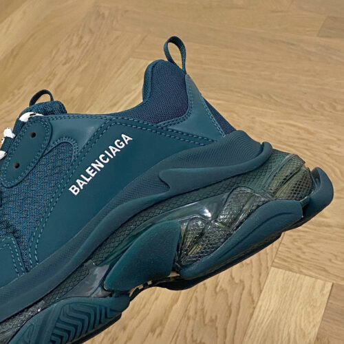 High Quality Luxury Balenciaga Triple S Sneakers Womens product detail