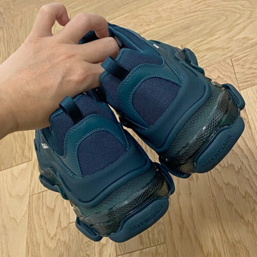 High Quality Luxury Balenciaga Triple S Sneakers Womens product detail