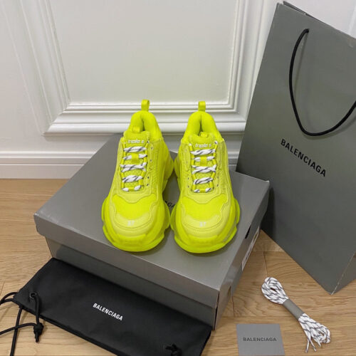 High Quality Luxury Balenciaga Triple S Sneakers Womens – Style 46499 alternate view
