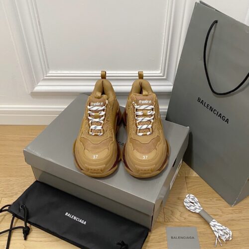 High Quality Luxury Balenciaga Triple S Sneakers Womens – Style 10339 alternate view