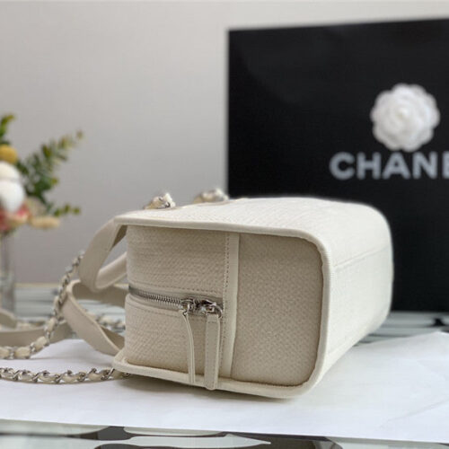 High Quality Luxury Chanel Bowling Bag Pillow Bag – Style 47061 product detail