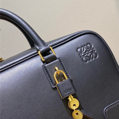 High Quality Luxury Loewe Amazona 28 Bag – Style 26486 product detail