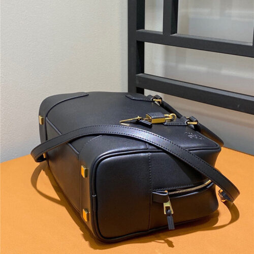 High Quality Luxury Loewe Amazona 28 Bag – Style 26486 product detail