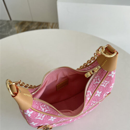 High Quality Luxury Louis Vuitton Loop Bag product detail
