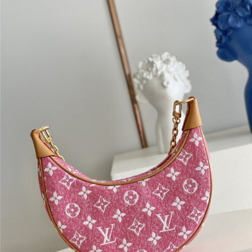 High Quality Luxury Louis Vuitton Loop Bag product detail