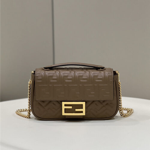 High Quality Luxury Fendi Classic Embossed Baguette Bag – Style 32363